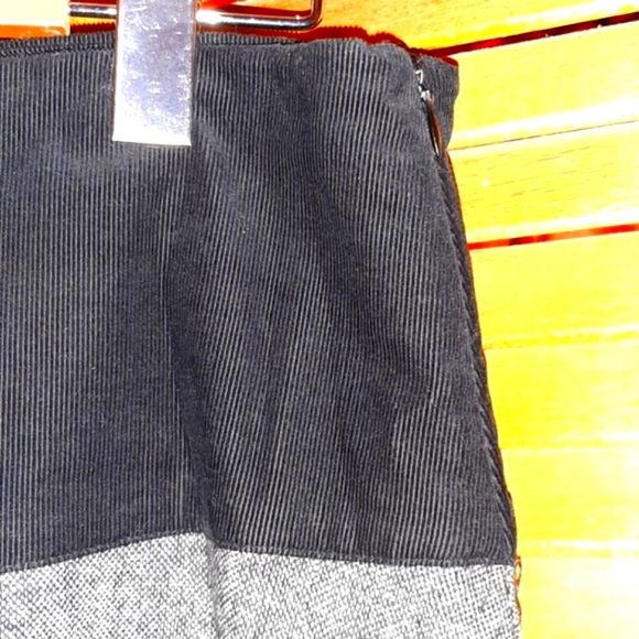 Y2K Stunning Grey & Black Midi Skirt - Picture 2 of 12